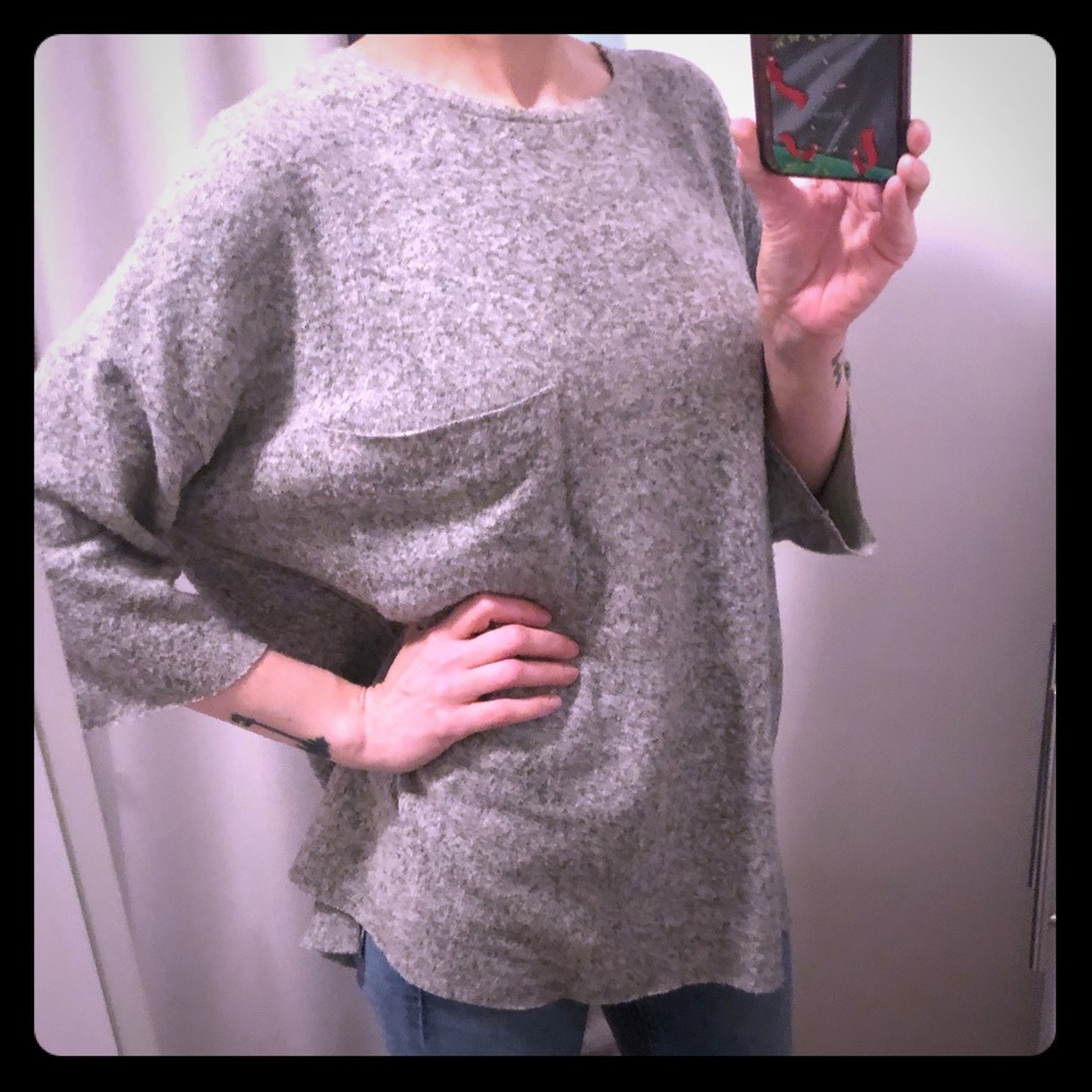 Zara | Grey Sweater Tee